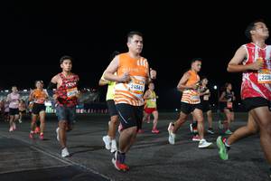 BIB: 21256, 24561, 2238
                            <button type="button" onclick="openModal(22863594)" class="btn btn-primary btn-sm float-right btn-popup" data-toggle="modal" data-target=".modal-high-quality">
                        <i class="fas fa-shopping-cart"></i> Add to Cart
                    </button>
                                            <button type="button" onclick="isThisMe(22863594, true)" class="btn btn-success btn-sm float-right btn-popup btn-isme hidden" data-toggle="tooltip" data-placement="bottom" title="นี่คือรูปของคุณใช่ไหม คลิกที่นี่เพื่อเอาเข้าอัลบั้ม">
                        <i class="fas fa-plus"></i> Add to album
                    </button>
                    <button type="button" onclick="isThisMe(22863594, false)" class="btn btn-warning btn-sm float-right btn-popup btn-isnotme hidden">
                        <i class="fas fa-ban"></i> Remove from album
                    </button>